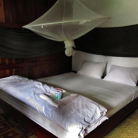 Riverview Bungalows Muang Ngoi Buitenkant foto